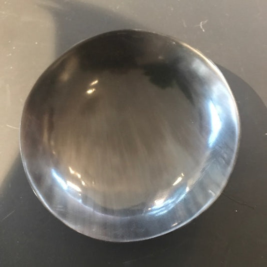 Buffalo horn round dish